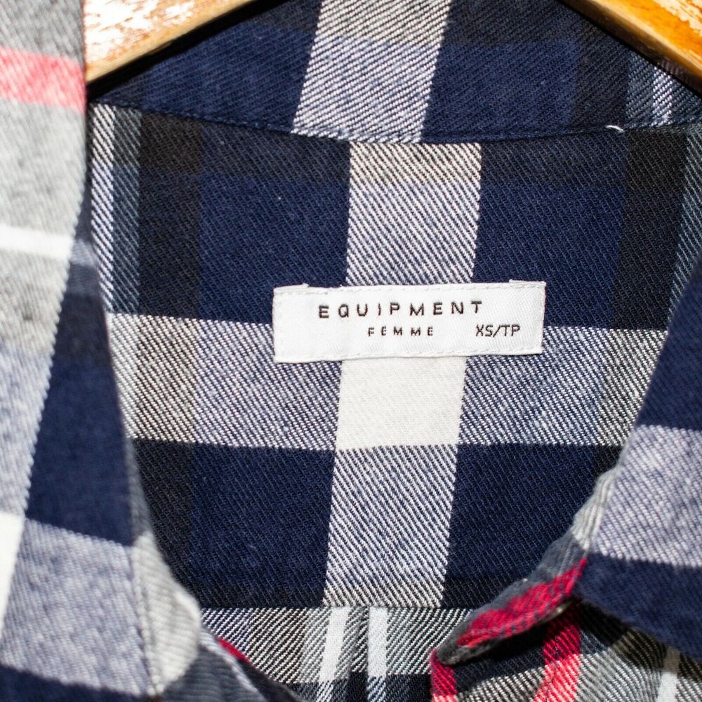 Equipment Femme Button front Flannel Shirt Blue Red Plaid Size XS - Picture 3 of 8